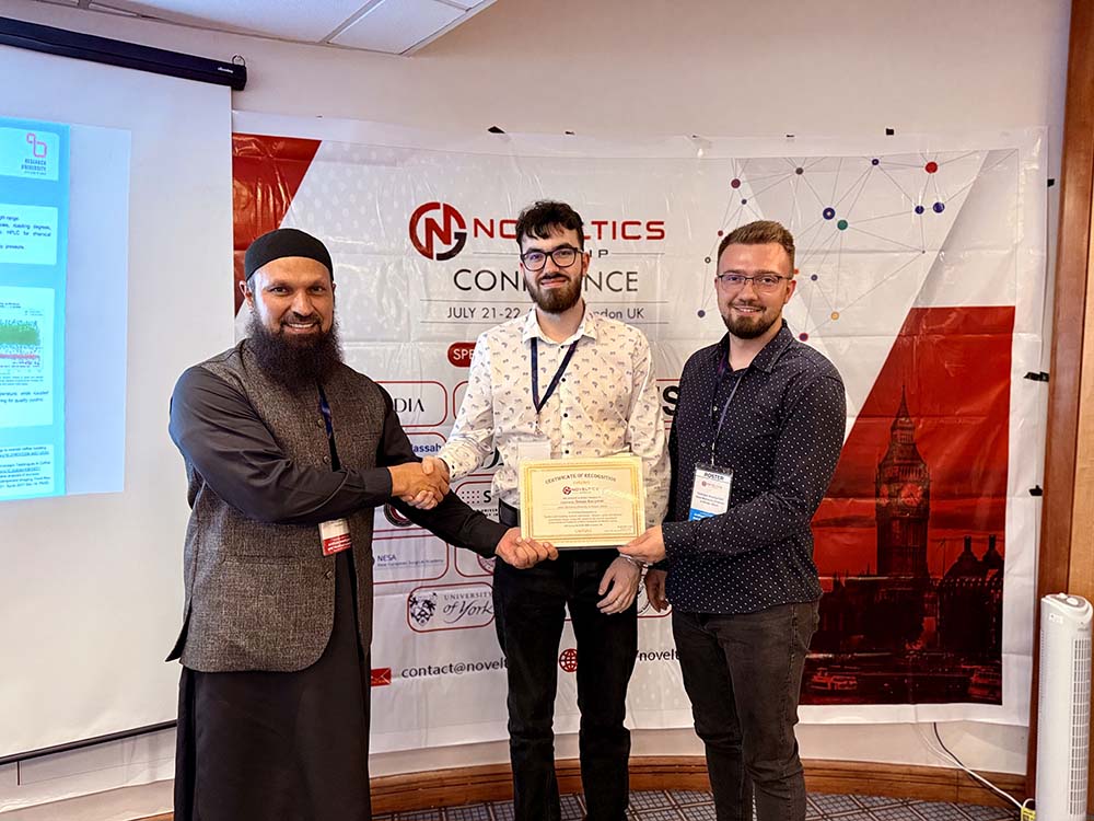 Tomasz Kuczynski-Poster-Presentation-Award